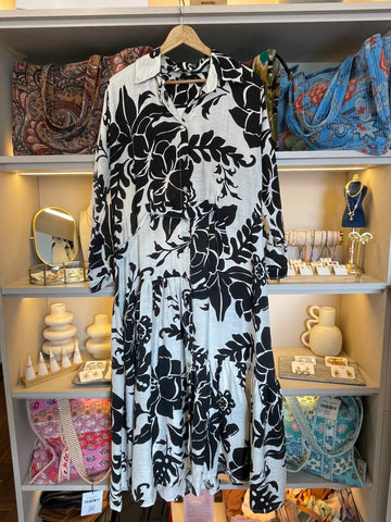 Vestido Princesa Flores Negro