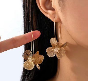 Arete Flor Colgante